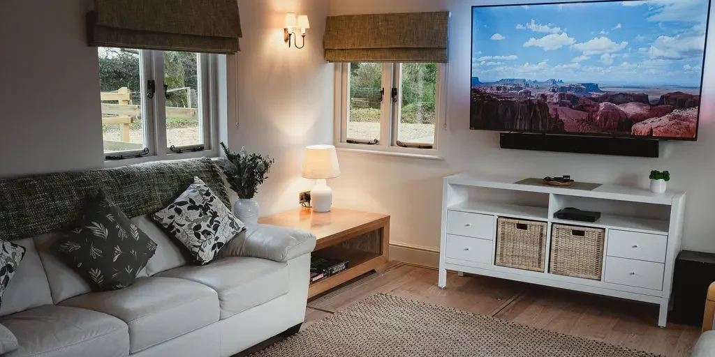 Abbots Well Television
